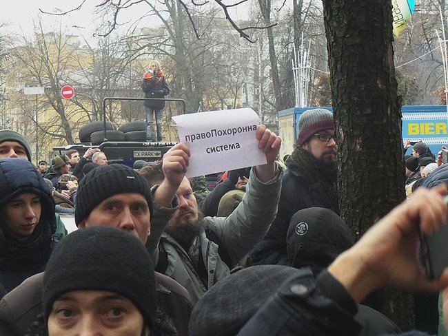 Чарльз Лінч: учасники мітингу в Києві вимагають розслідувати вбивство Ноздровської в найкоротші терміни 13