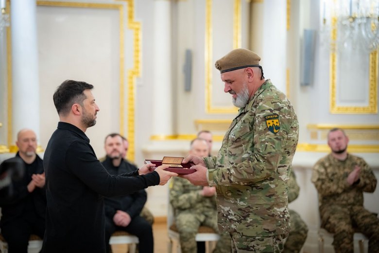 Зеленський вручив нагороди