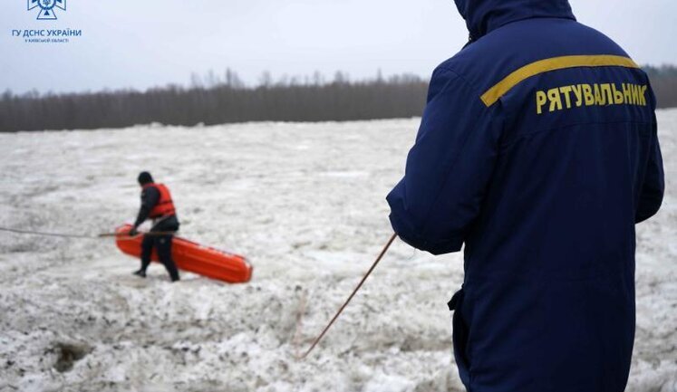 В Киевской области удалось разблокировать ледяной затор на Десне, - ГСЧС. ФОТОрепортаж