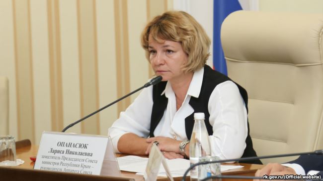 Доньки віце-премєра окупаційного уряду Криму хочуть представляти Україну на Євробаченні 01