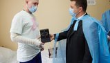Зеленський відвідав військовий госпіталь у Дніпрі, де нагородив поранених і медиків. ФОТОрепортаж