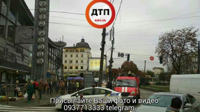 Посетителей столичного рынка эвакуировали из-за сообщения о минировании 01