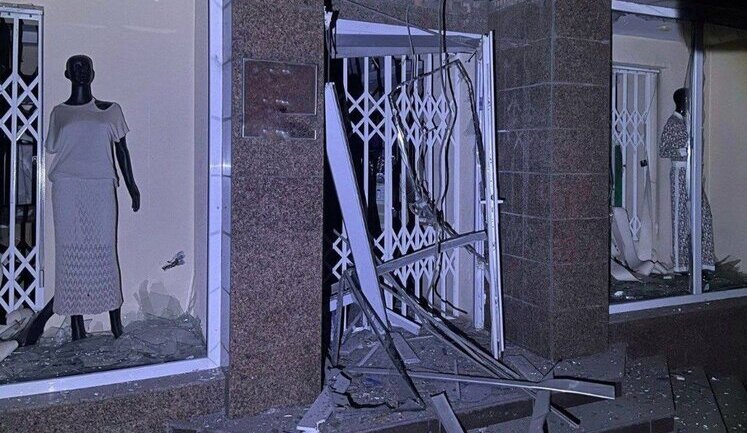 At night, Russians shelled Dnipropetrovsk region: man was killed and 14-year-old girl was injured in Pavlohrad. PHOTOS