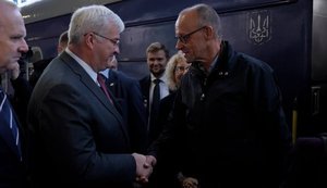 Merz arrives in Kyiv: Ukraine needs our support in the coming weeks (updated). PHOTO