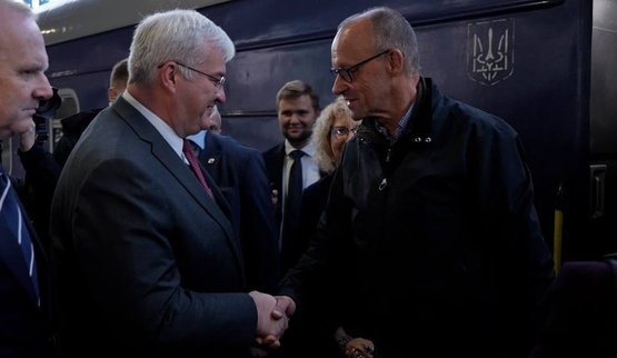 Merz arrives in Kyiv: Ukraine needs our support in the coming weeks (updated). PHOTO