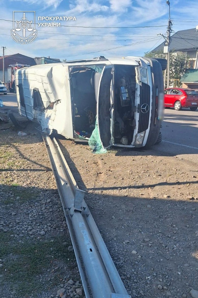 Суд відпустив під домашній арешт підозрюваного у ДТП із чотирма загиблими на Закарпатті