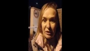 "З людей в Криму знущаються! Де мені ночувати? Загородили наші будинки! Нас росгвардійці додому не пускають", - кримчанка звернулась до Путіна зі скаргою на окупантів. ВIДЕО