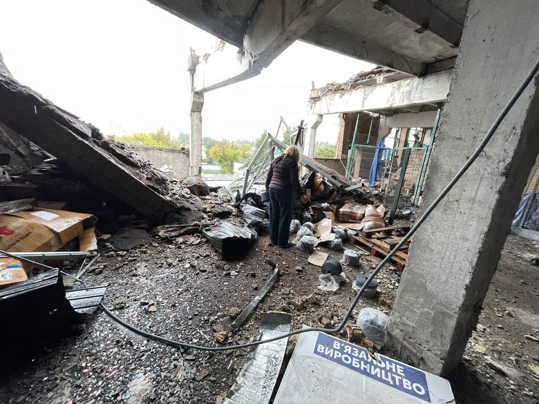 Російська ракета знищила склад та виробництво "ТК-Домашній Текстиль" у Києві