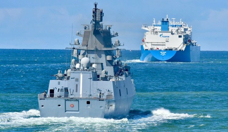 РФ перебрасывает военные корабли в Средиземное море, - Плетенчук