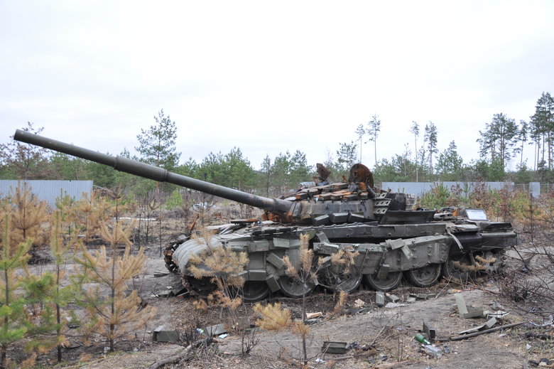 Russian occupiers equipment near Bucha destroyed 23