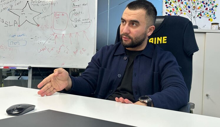 Арсен Жумаділов: Безрукова, по суті, побудувала таку систему, де вона сама запрошувала на неї натиснути, бо всі розуміли, що ключові рішення приймаються нею одноосібно