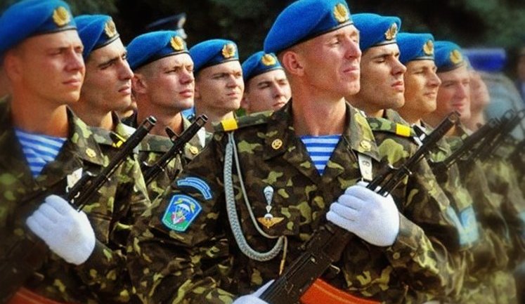Paratroopers demonstrated professionalism while liberating Donbas, – Poroshenko