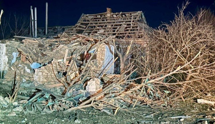 Ворог вдарив керованими авіабомбами по Запорізькому району: дві дитини поранені