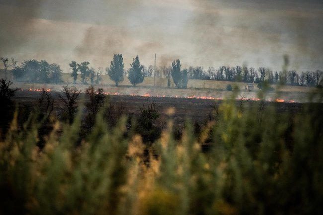 Shells detonate in occupied Donbas, fire reaches Ukrainian positions 13