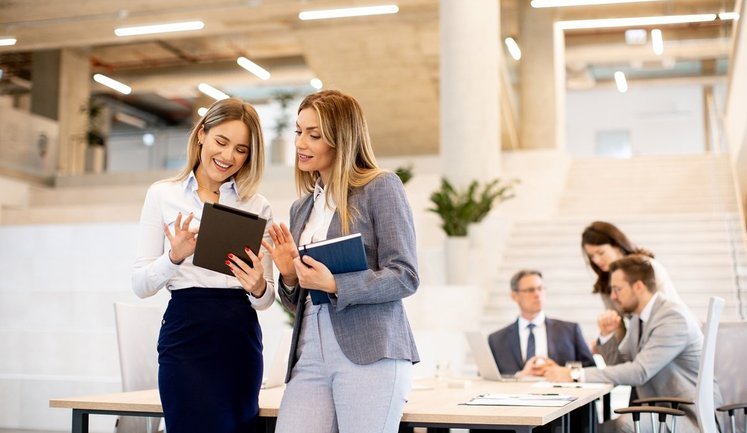 Іноземний бізнес в Україні: майже 3000 компаній з доходом від 100 мільйонів. ІНФОГРАФІКА