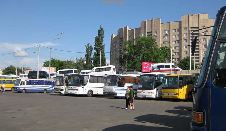 В Україні спрощують запуск міжобласних автобусних маршрутів: усе переводять в онлайн