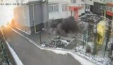 Мінометний обстріл житлових будинків в Миколаєві. ВIДЕО камер спостереження