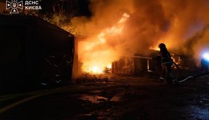 Fires broke out in Kyiv following Russian attack: 4 people injured. PHOTOS