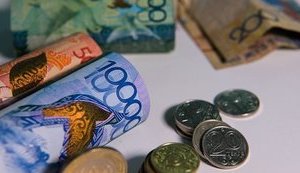 Російська мова зникне з банкнот і монет у Казахстані