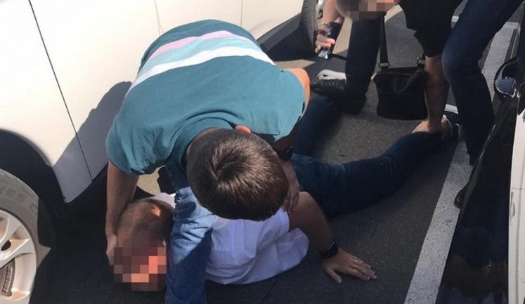 Чиновник Гоструда задержан в Киеве при получении 60 тыс. взятки. ФОТОрепортаж