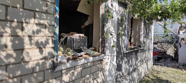 Наслідки ворожих обстрілів Херсонщини 18 Наслідки ворожих обстрілів Херсонщини 18