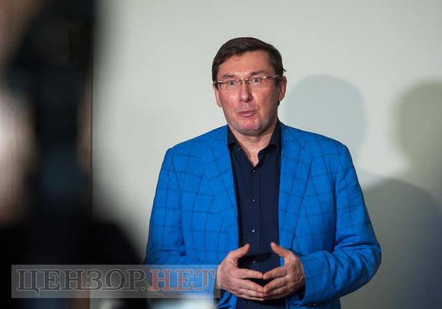 Комитет Рады проголосовал за снятие депутатской неприкосновенности с Добкина 06