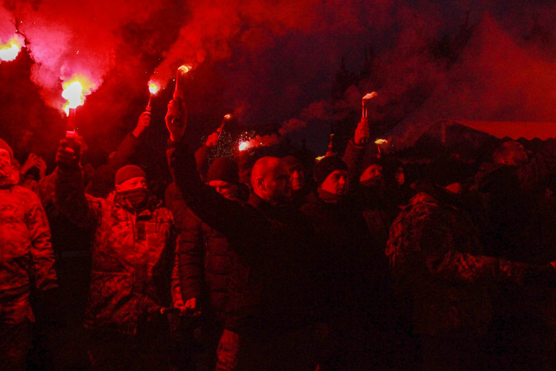 Хода на підтримку Порошенка з-під Печерського суду до Офісу Зеленського 36