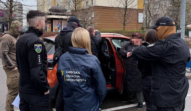 20 000 доларів за "діагноз": на Київщині викрито схему впливу на лікарів. ВІДЕО+ФОТОрепортаж