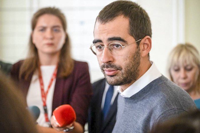 Патрульний Петрик із зарплатою 14 тисяч відмовився від хабаря в 150 тисяч, який пропонував слуга народу Трухін 03