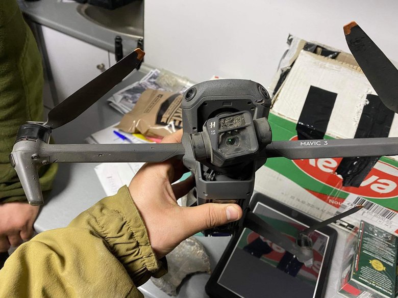 Один з бойових підрозділів дякує усім, хто підтримує його воїнів, та просить допомогти з купівлею дрона та автомобіля 10 Один з бойових підрозділів дякує усім, хто підтримує його воїнів, та просить допомогти з купівлею дрона та автомобіля 10