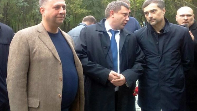 Сурков узяв участь у відкритті пам'ятника знищеним на Донбасі "російським добровольцям". ФОТО