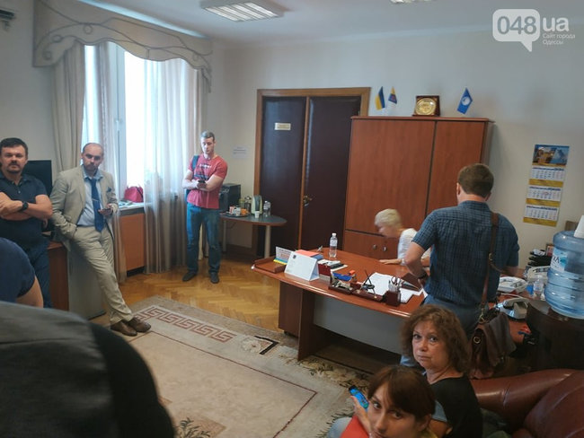 ГБР проводит обыски в Одесской ОГА, - СМИ 02