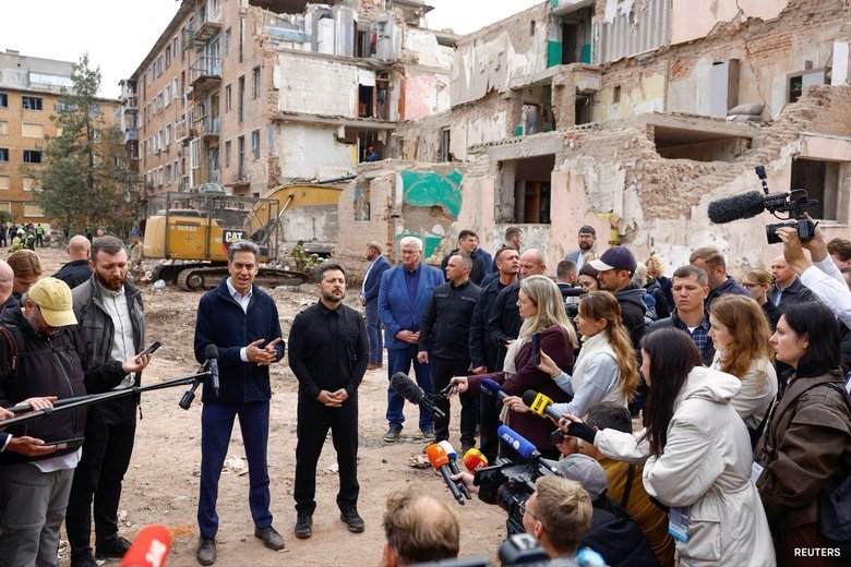 British Foreign Secretary Miliband visited Pryluky