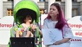 "Сколько еще терпеть?": тяжелобольные пациенты пикетируют Раду с требованием легализовать медицинский каннабис. ВИДЕО+ФОТОрепортаж