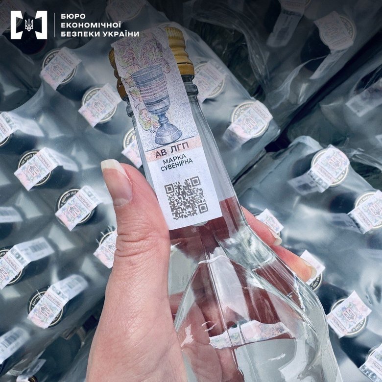 БЕБ викрило продаж фальсифікованого алкоголю на Буковині