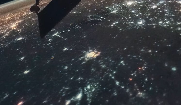 ISS satellite "Time-lapse" recorded missile attack on Kyiv on night of 26-27 December. VIDEO