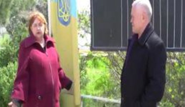 "Государственный флаг России срезали, а тризуб стоит, бл#дь", - крымские сепаратисты возмущаются "беспорядками" в Севастополе. ВИДЕО