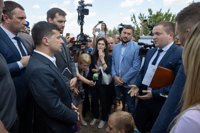 Зеленський доручив відремонтувати найпроблемніші дороги на Миколаївщині 03