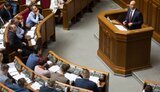 Вимагаємо припинити брудну кампанію проти Порошенка, - Парубій