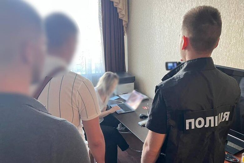 Шахраї обіцяли працевлаштування за кордоном