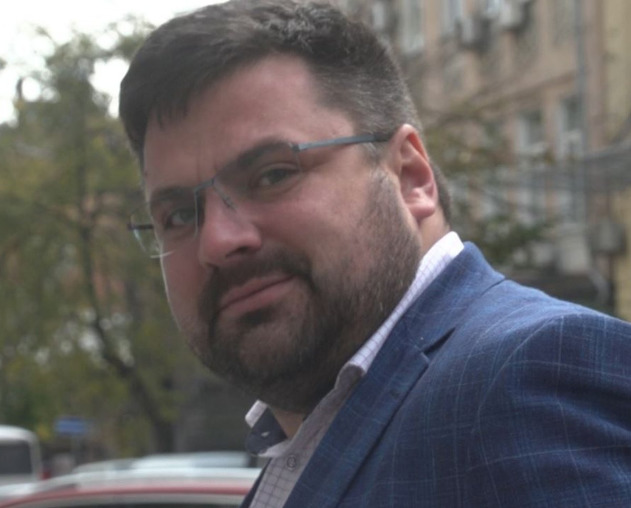 СБУ обвинила в заказе покушения на генерала Наумова полковника Нескоромного: Нескоромный скрылся от наружки СБУ сразу после посещения Офиса президента 20 января 01