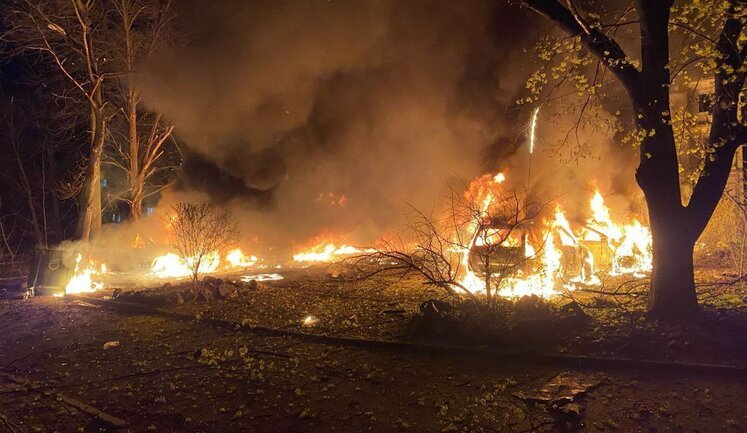 Massive attack by "Shaheds" on Dnipropetrovsk region: 15 injured, damaged houses in Dnipro and enterprise in Apostolove. PHOTOS