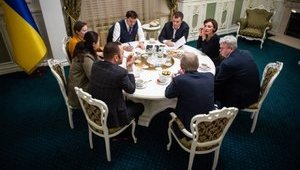Як Гончарук і Смолій придумували для Зеленського виправдання про завищений курс гривні та втрати експортерів, і чому це стало скандалом
