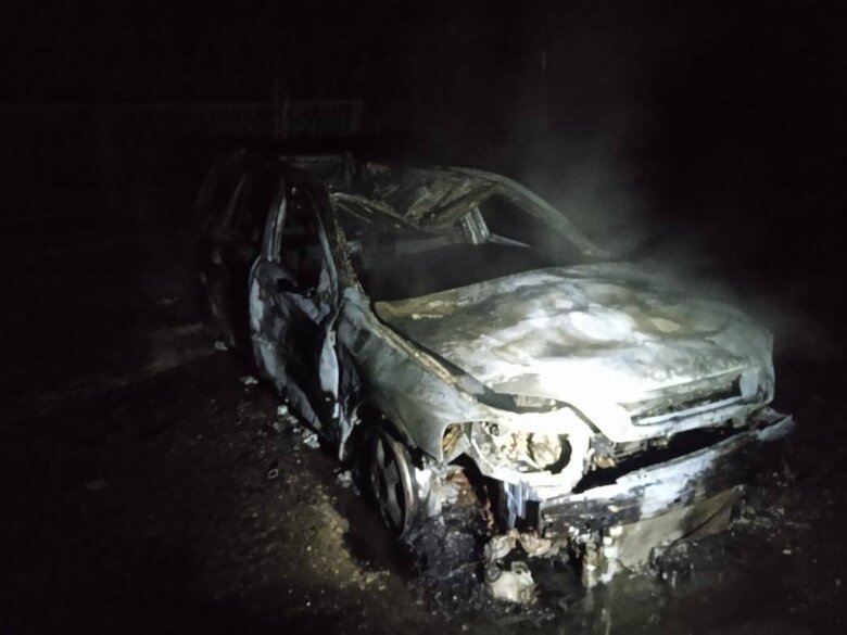 У селі Богуславка внаслідок російського обстрілу згорів медичний автомобіль
