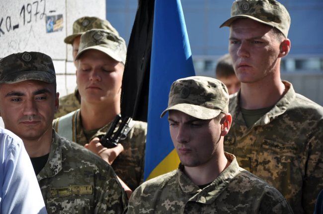 Київ попрощався з воїном 72-ї ОМБр Володимиром Матвієнком, загиблим на Донбасі 18 вересня 02