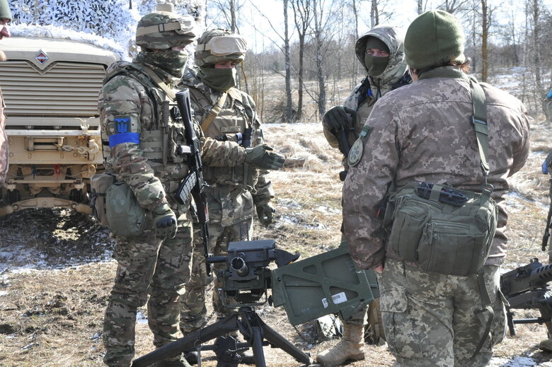 Об’єднані сили провели масштабні навчання у Чорнобильській зоні біля білоруського кордону 45