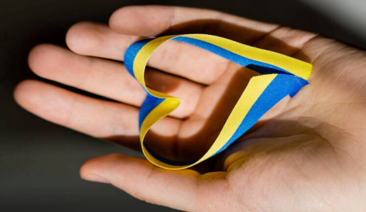 Зеленський нагородив 45 волонтерів відзнакою "Золоте серце": серед них – Павло Матвієць (посмертно) та Стерненко