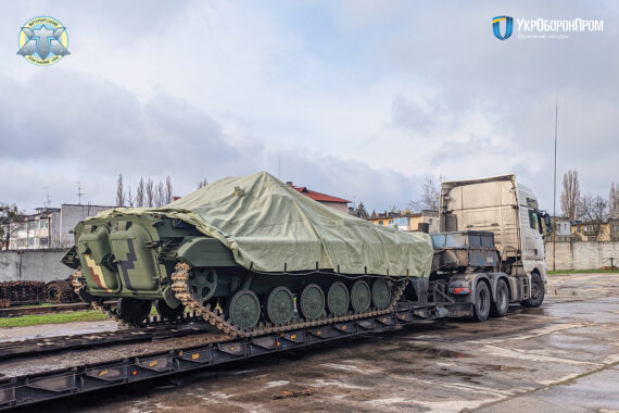 Житомирский бронетанковый завод передал ВСУ партию БМП-2 02