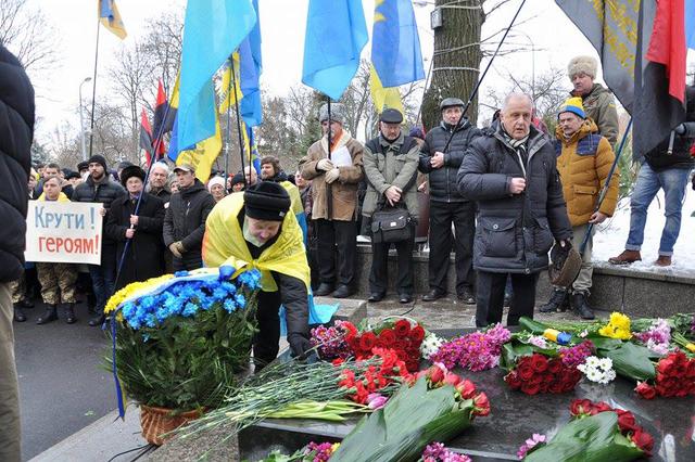 Kruty Heroes commemorated with march and requiem in Kyiv 22