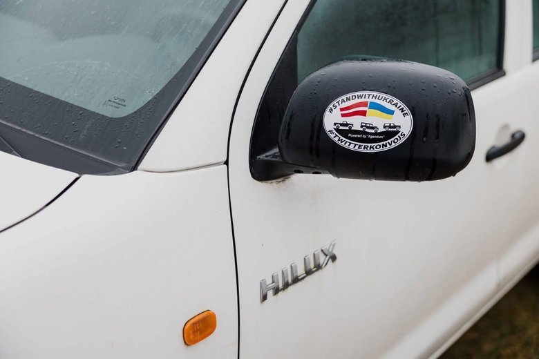 Конвой помощи из Латвии прибыл в Украину